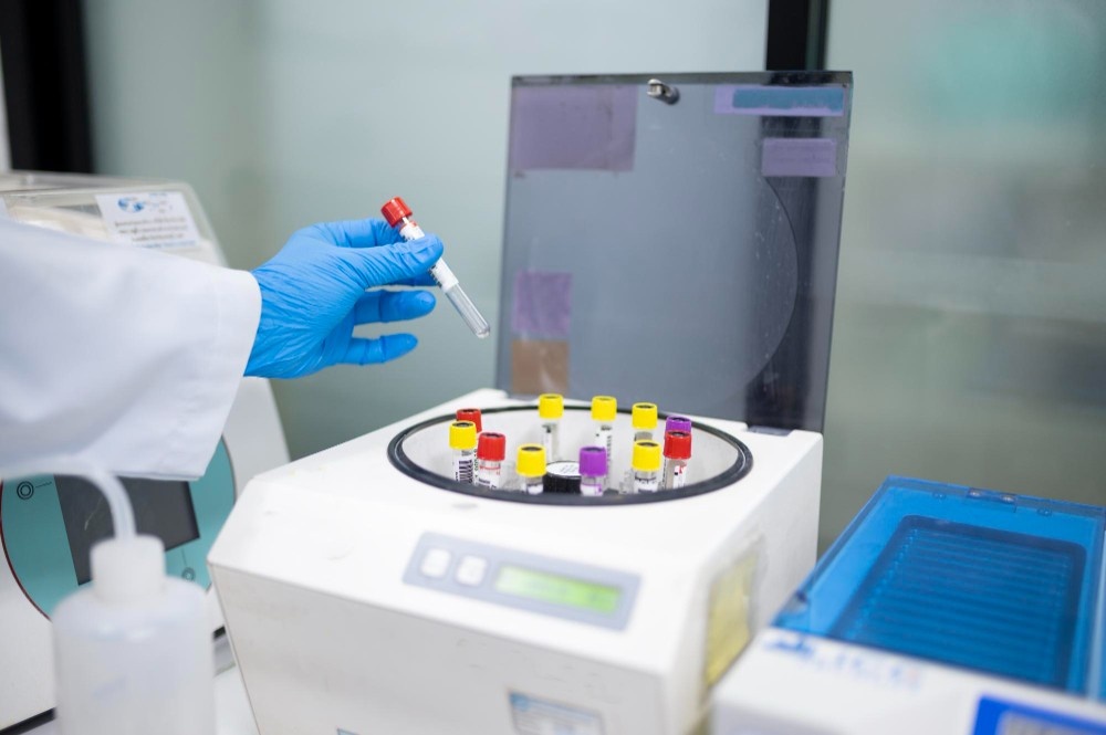Laboratory equipment